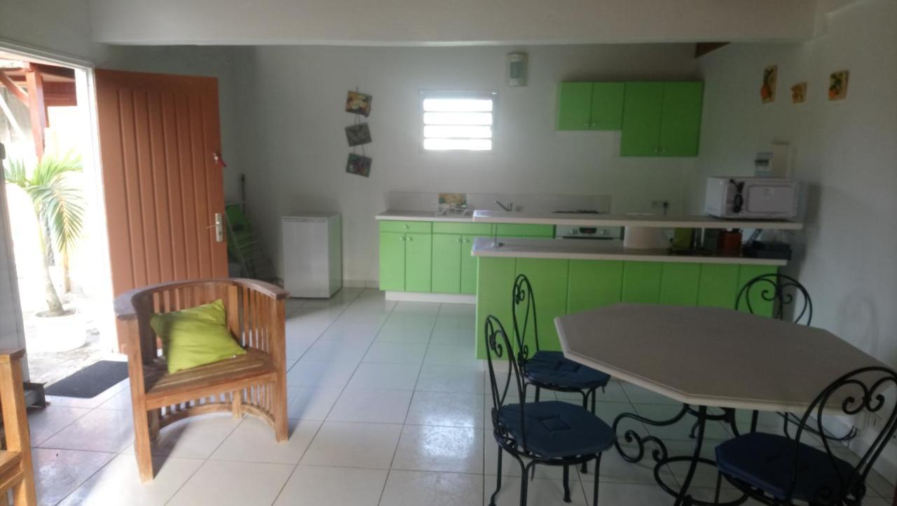 Labe Kaz Kreyol Studio Le Moule Bagian luar foto